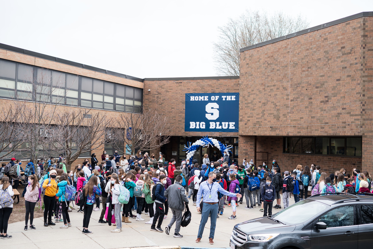 Nahant shores up Johnson School with new security - State News Online